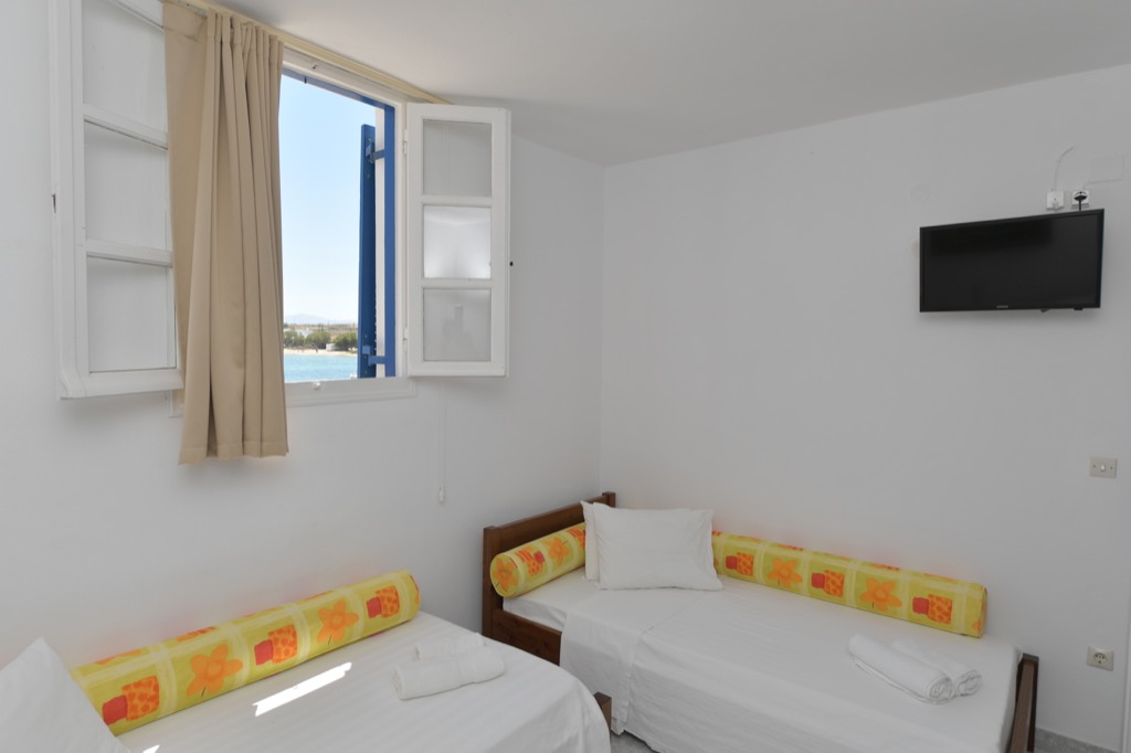 bocamvigliesrooms_hotel_paros_Greece_012